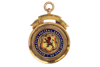 Lot 1784 - WILL QUINN OF CELTIC F.C., SCOTTISH 2ND XI FOOTBALL ASSOCIATION WINNERS GOLD MEDAL