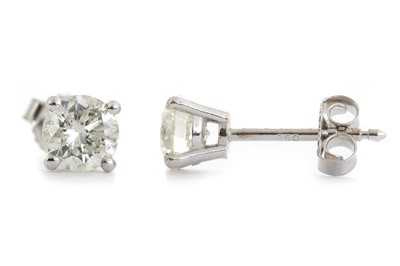 Lot 410 - PAIR OF DIAMOND STUD EARRINGS