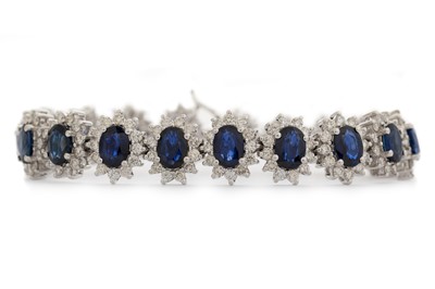 Lot 419 - SAPPHIRE AND DIAMOND CLUSTER BRACELET