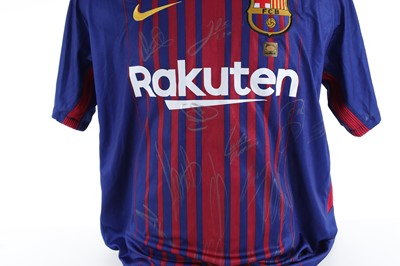 Lot 1804 - BARCELONA F.C., SQUAD SIGNED JERSEY