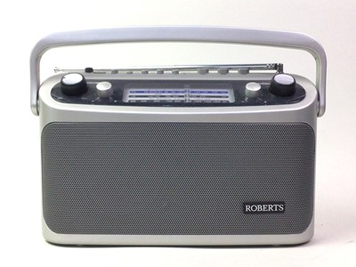 Lot 237 - GROUP OF CAMERAS