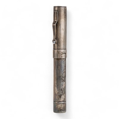 Lot 1606 - GEORGE V SILVER POCKET TORCH