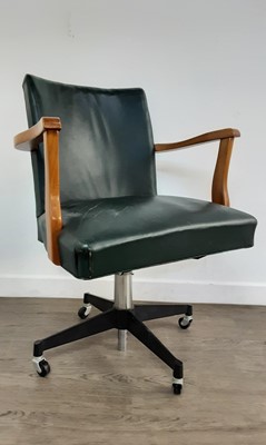 Lot 154 - GREEN VINYL OFFICE CHAIR