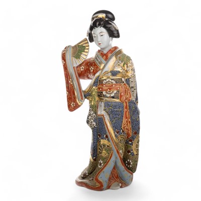 Lot 1641 - JAPANESE SATSUMA POTTERY FIGURE