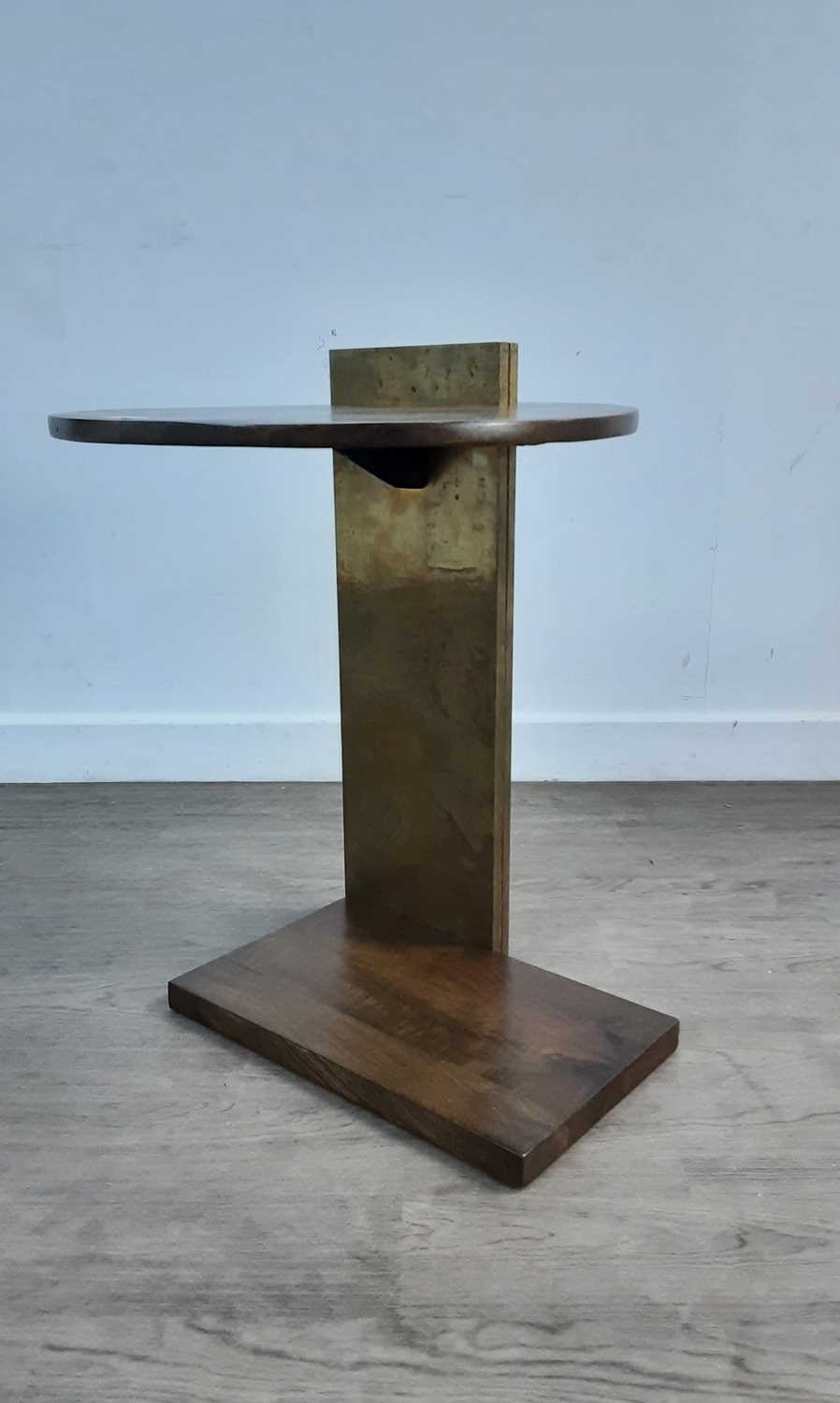 Lot 164 - ART DECO STYLE SIDE TABLE