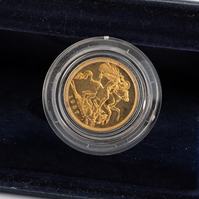 Lot 107 - QUEEN ELIZABETH II, PROOF GOLD HALF SOVEREIGN