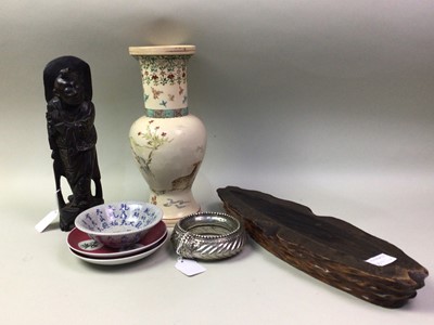 Lot 669 - CHINESE FAMILLE ROSE WINE EWER