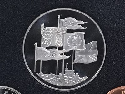 Lot 680 - COLLECTION OF COINS