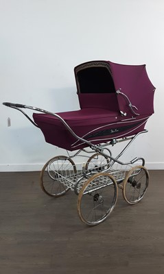 Lot 717 - SILVER CROSS CHILD'S PRAM