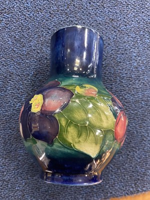 Lot 1657 - MOORCROFT, ORCHID PATTERN BOWL