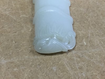 Lot 101 - CHINESE JADE AMULET