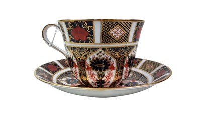 Lot 8 - ROYAL CROWN DERBY CUP AND SAUCER