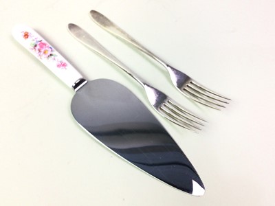 Lot 722 - WALKER & HALL CUTLERY