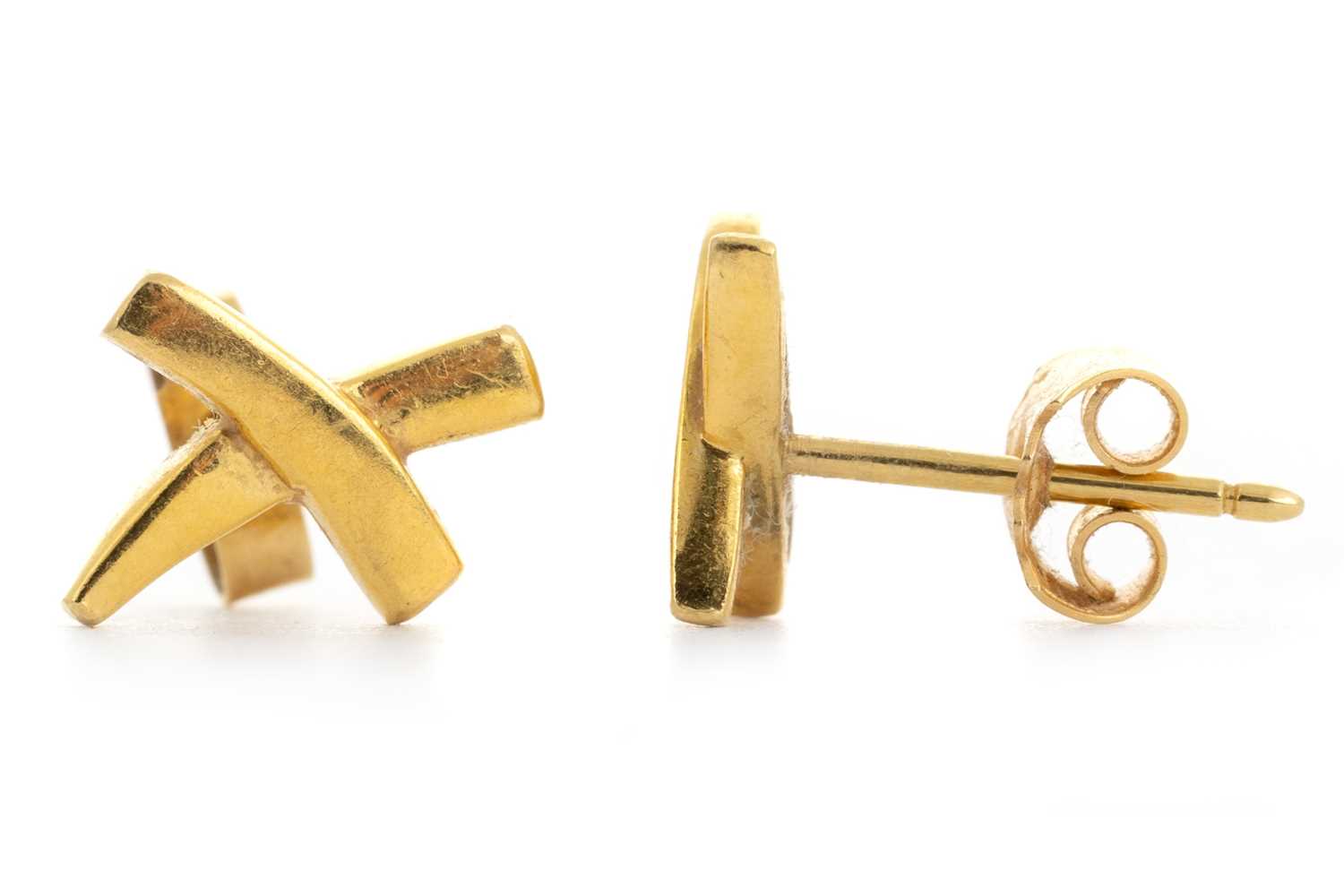 Lot 558 - PAIR OF TIFFANY AND CO PALOMA PICASSO 'X' EARRINGS