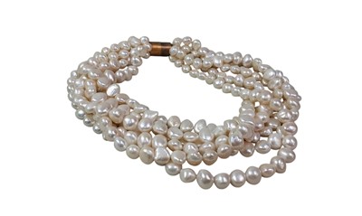 Lot 49 - PEARL CHOKER