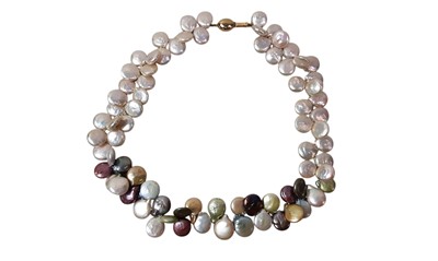 Lot 48 - PEARL NECKLACE