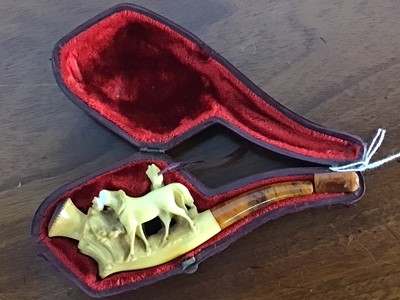 Lot 150 - VICTORIAN MEERSCHAUM PIPE