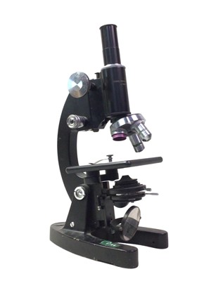 Lot 300 - COOKE, TROUGHTON & SIMS MICROSCOPE