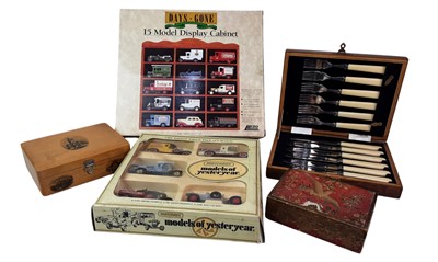 Lot 218 - COLLECTION OF DIE CAST VEHICLES