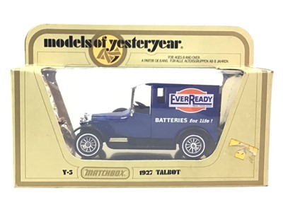 Lot 223 - COLLECTION OF DIE CAST VEHICLES