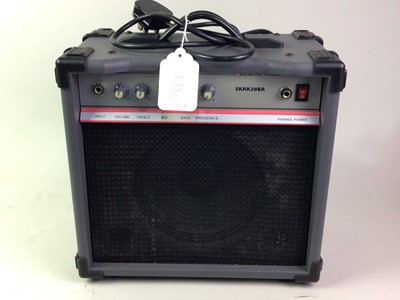 Lot 333 - STARMAKER ELECTRIC BASS GUITAR