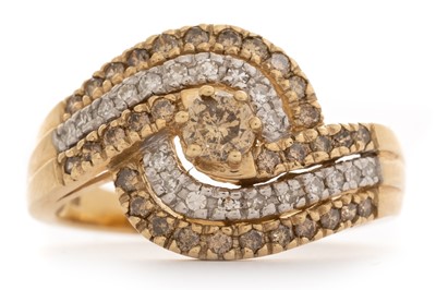 Lot 613 - DIAMOND DRESS RING