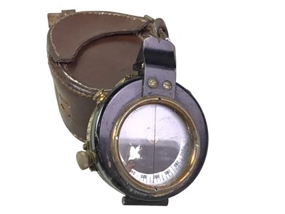 Lot 380 - WWI PERIOD COMPASS