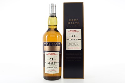 Lot 135 - DALLAS DHU 1975 21 YEAR OLD RARE MALTS