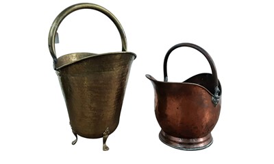 Lot 471 - COPPER COAL SCUTTLE