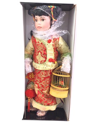 Lot 545 - VINTAGE CHINESE DOLL