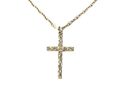 Lot 722 - CROSS PENDANT ON CHAIN