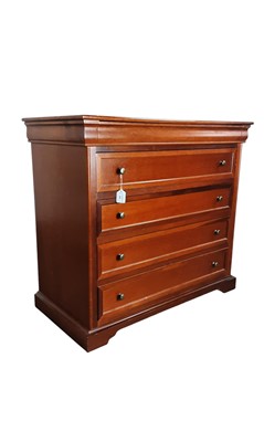 Lot 806 - MODERN MAHOGANY CHEST OF DRAWERS