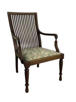 Lot 847 - WINDSOR STYLE CHAIR