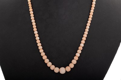 Lot 373 - CORAL NECKLACE