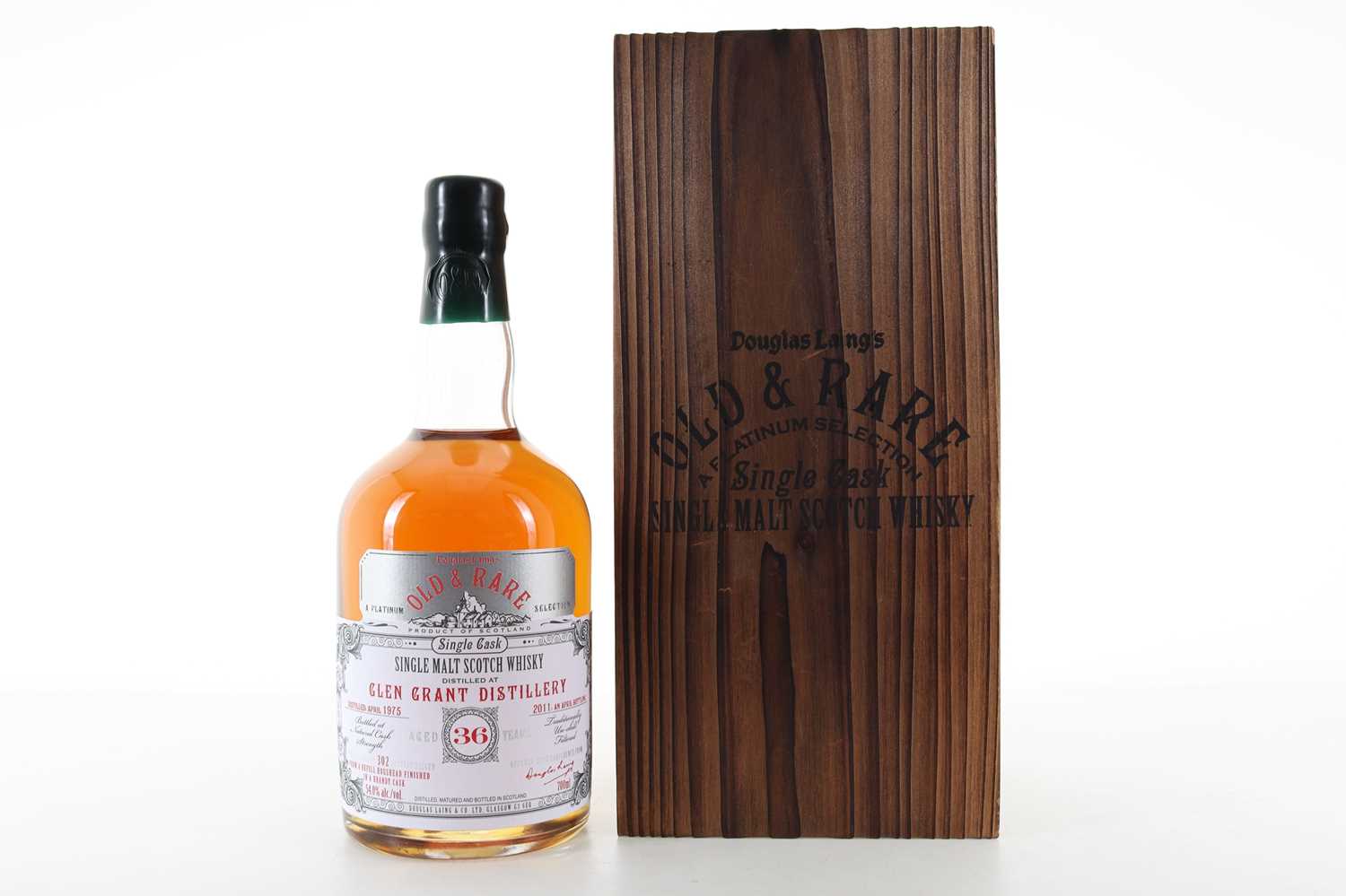 Lot 268 - GLEN GRANT 1975 36 YEAR OLD DOUGLAS LAING OLD & RARE