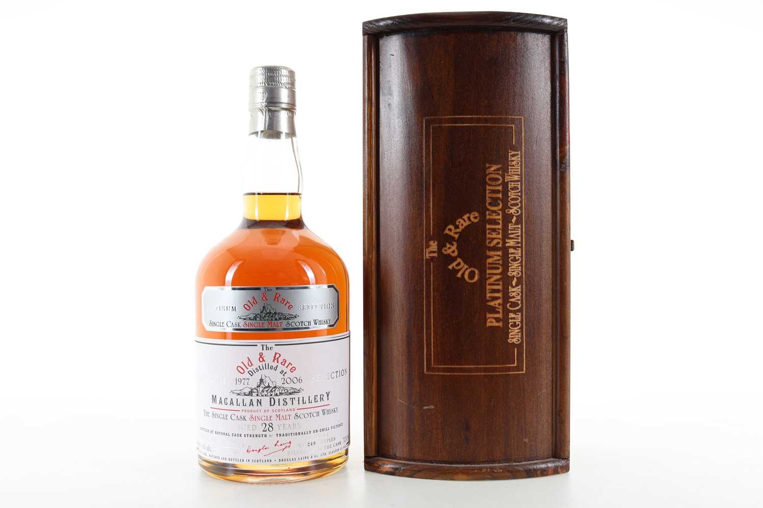 Lot 277 - MACALLAN 1977 28 YEAR OLD DOUGLAS LAING OLD & RARE