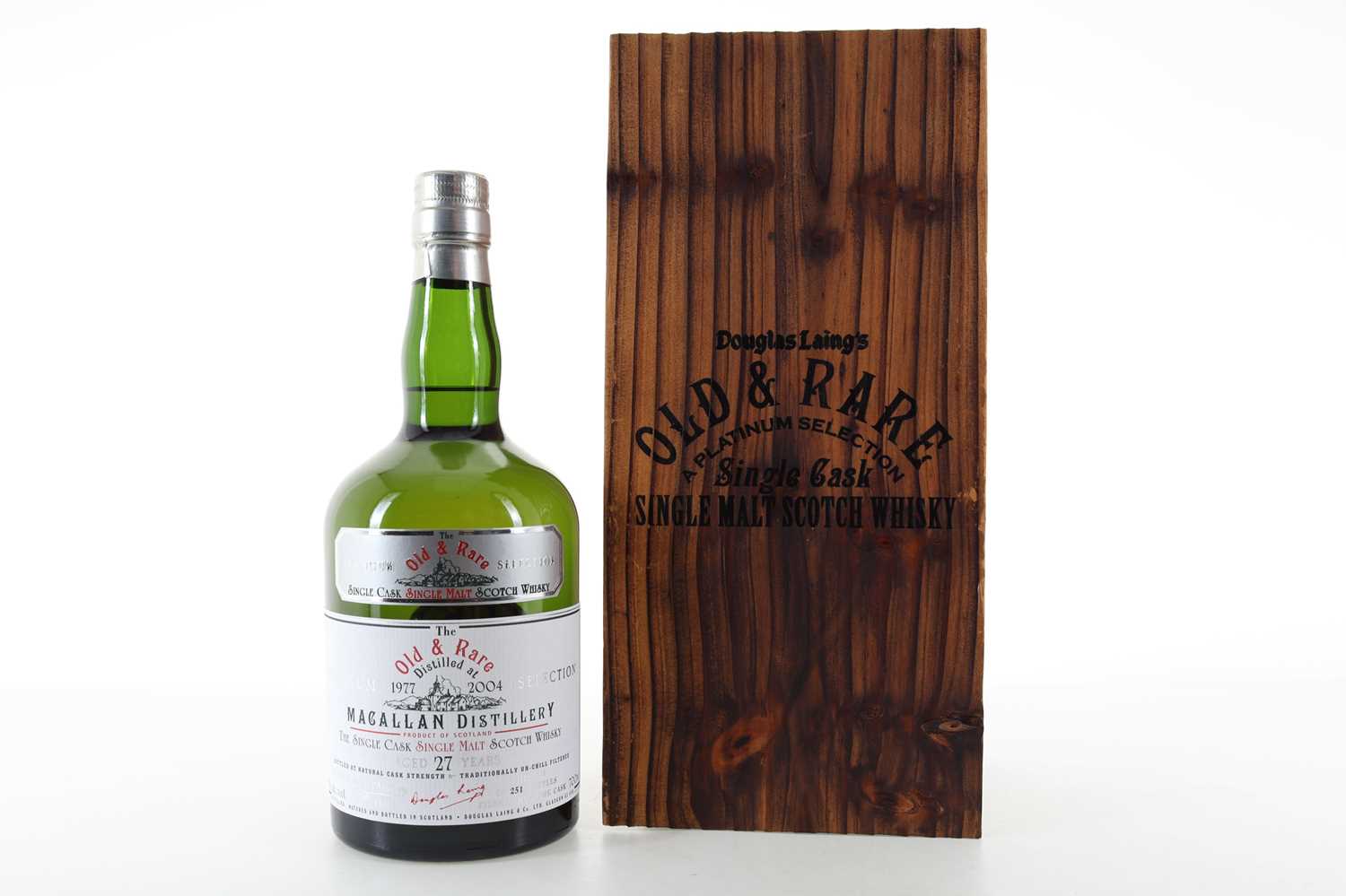 Lot 280 - MACALLAN 1977 27 YEAR OLD DOUGLAS LAING OLD & RARE