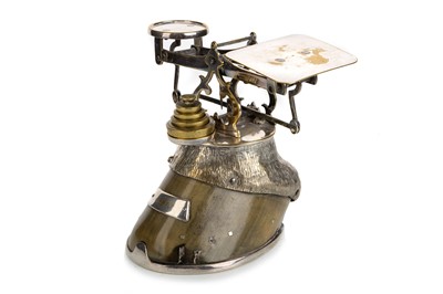 Lot 1829 - VICTORIAN NOVELTY SET OF POSTAL SCALES