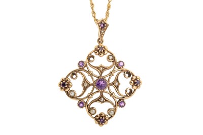 Lot 691 - EDWARDIAN AMETHYST AND SEED PEARL PENDANT ON CHAIN