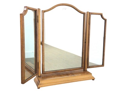 Lot 10 - DRESSING TABLE MIRROR