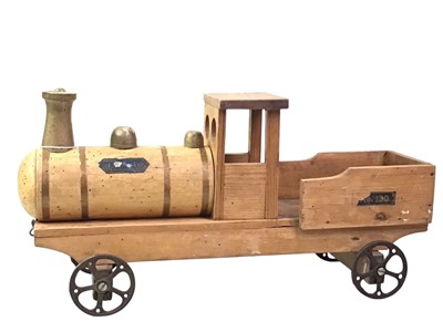 Lot 24 - SCRATCHBUILT MODEL LOCOMOTIVE