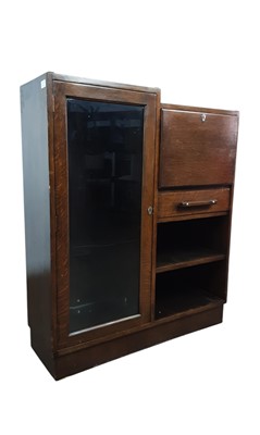 Lot 162 - ART DECO OAK CABINET