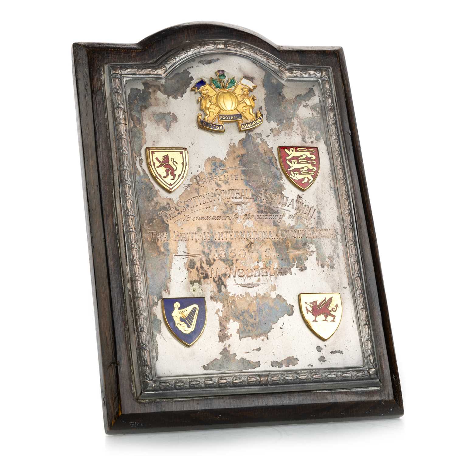 Lot 1726 - WILLIE WOODBURN OF SCOTLAND, BRITISH INTERNATIONAL CHAMPIONSHIP WINNERS PRESENTATION PLAQUE