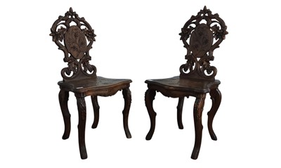 Lot 319 - PAIR OF CONTINENTAL HALL CHAIRS