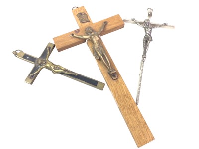 Lot 519 - COLLECTION OF FIVE CRUCIFIXES