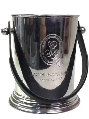 Lot 104 - CHAMPAGNE ICE BUCKET