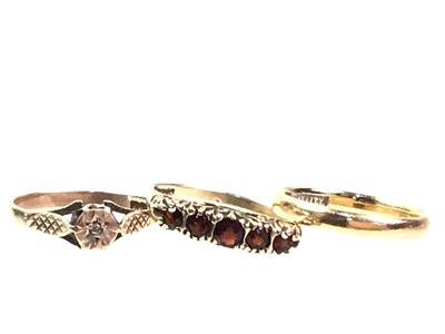 Lot 182 - THREE RINGS