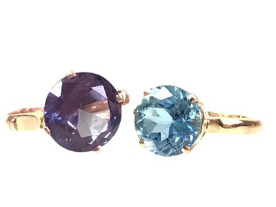 Lot 160 - TWO GOLD DRESS STONES RINGS
