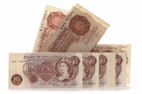 Lot 567 - TWENTY FOUR BANK OF ENGLAND TEN SHILLINGS...