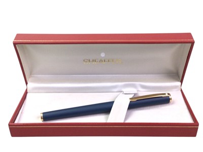 Lot 247 - SHEAFFER AND PARKER FOUNTAIN PENS